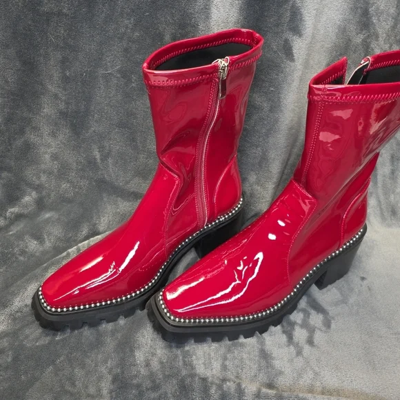 Lattelier Womens Shiny Ruby Red Leather Rhinestone Silver Boots. 38 (10 Usa) - Picture 1 of 13